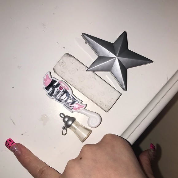 RARE MGA Bratz dolls and Baby Bratz accessories - rare find!! - Picture 9 of 9